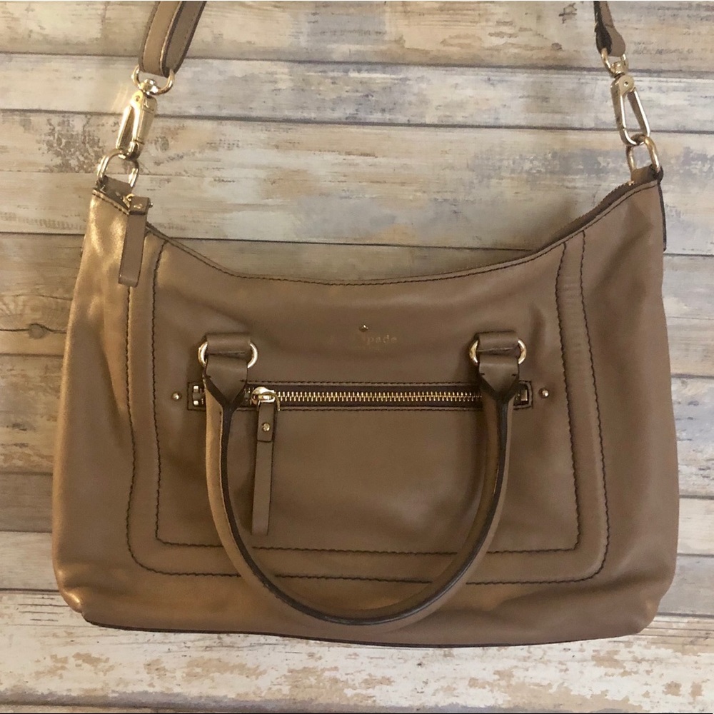 Kate Spade Vintage Soft Leather Crossbody Satchel Handbag Purse / Bag ✨